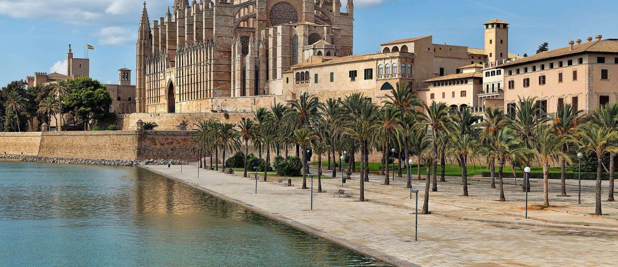 Palma cathedral above the marina and the Bay of Palma