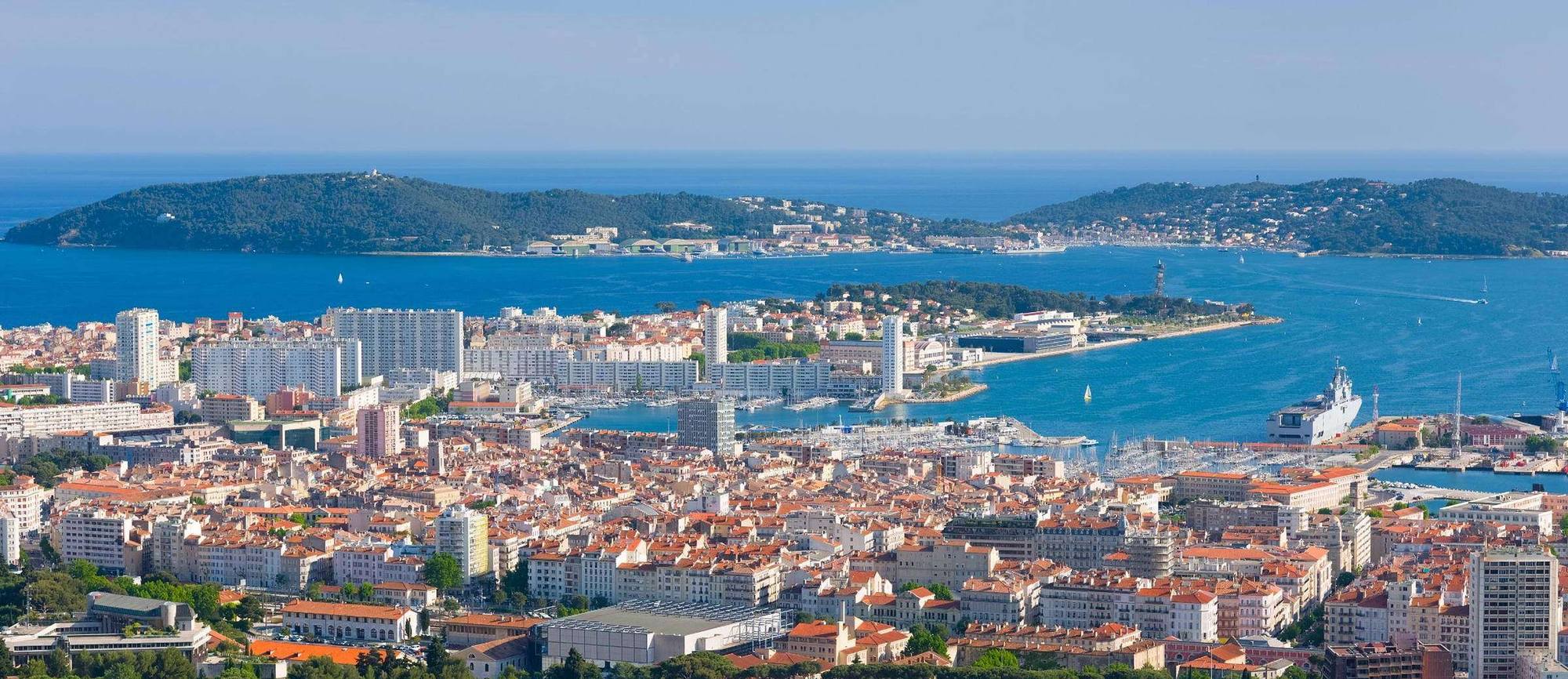 Toulon from the hills above the city, the harbour and the Saint-Mandrier peninsula beyond